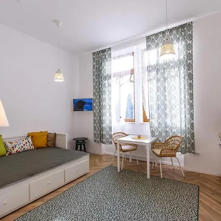 Aparthotel Interbelic Vibe